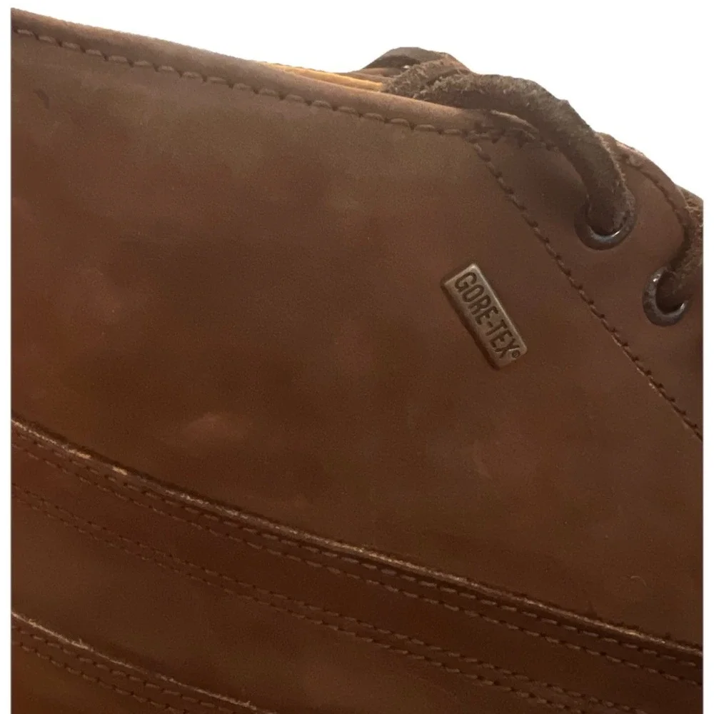 VTG Rocky GoreTex Chukka Boots Brown Leather Gumlite Vibram Workwear Sz 8.5 M
